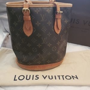Louis Vuitton small bucket